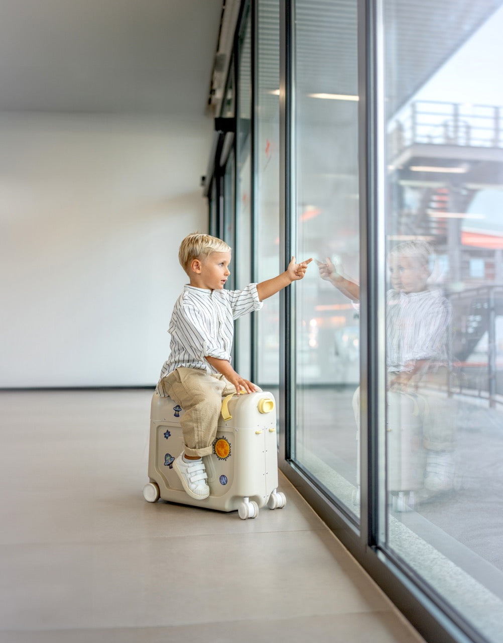 JetKids™ BedBox™ Barnekoffert